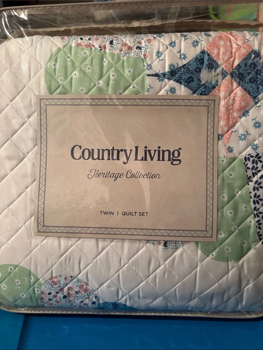 Floral Patchwork Quilted Bedspread in Blue & Green - Classic Comfort